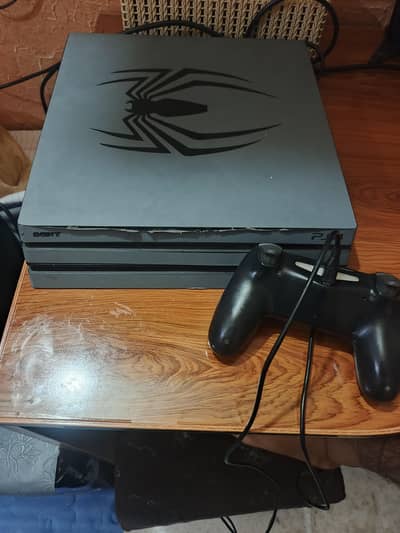 for sale ps4 console 1 tb  + 1 original controller