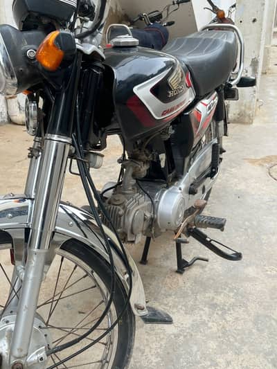 Honda cd 70