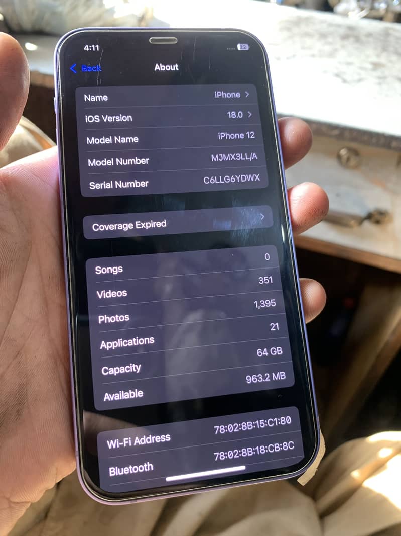 Apple iPhone 12 4