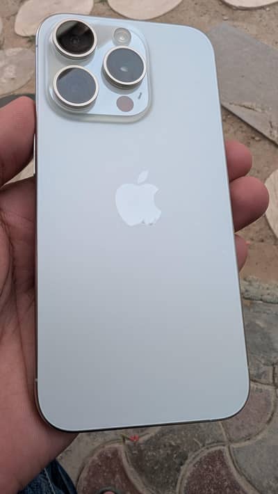 Apple iPhone 15 Pro