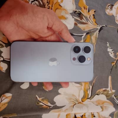 Apple iPhone 13 Pro