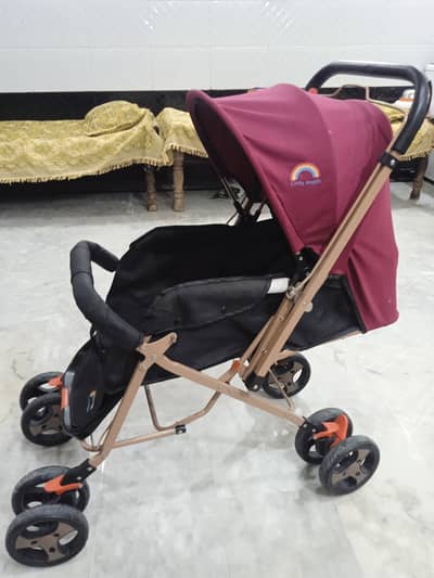 imported  foldable stroller/pram. 6/10 condition.