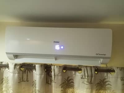 Haier 1Ton Dc Inverte. 2 Season used. like new.