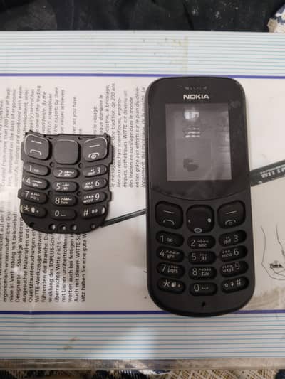 Nokia 130 body