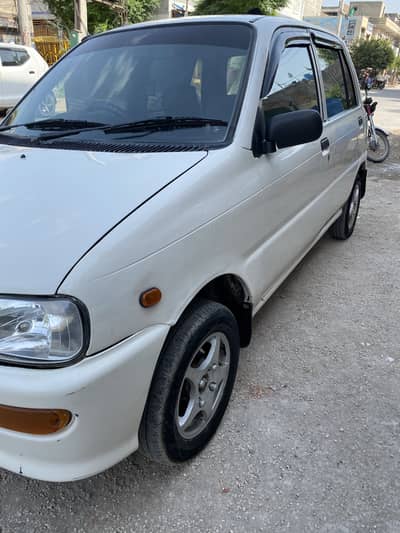 Daihatsu Cuore 2004