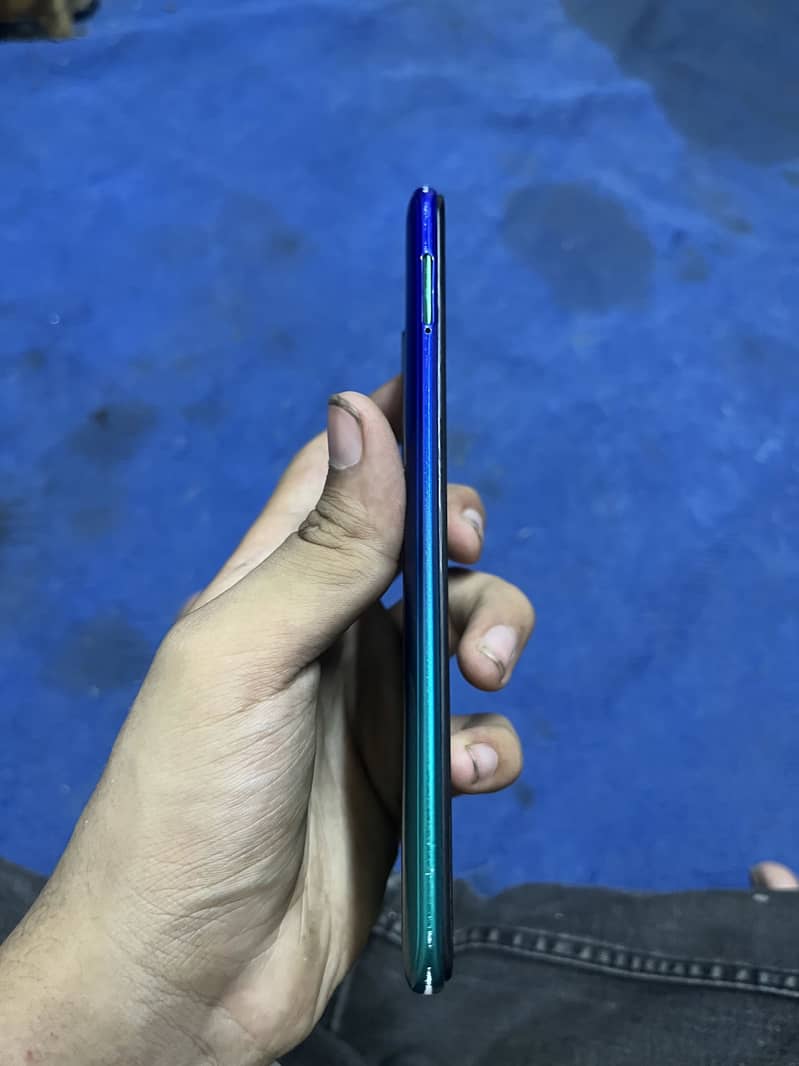 Tecno CAMON 15 7