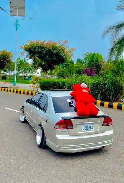 Honda Civic Oriel 2001