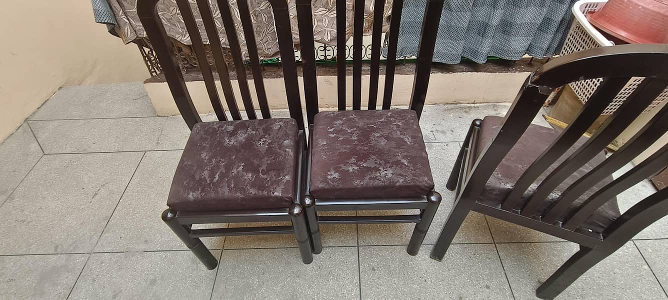 Dining Chairs 0