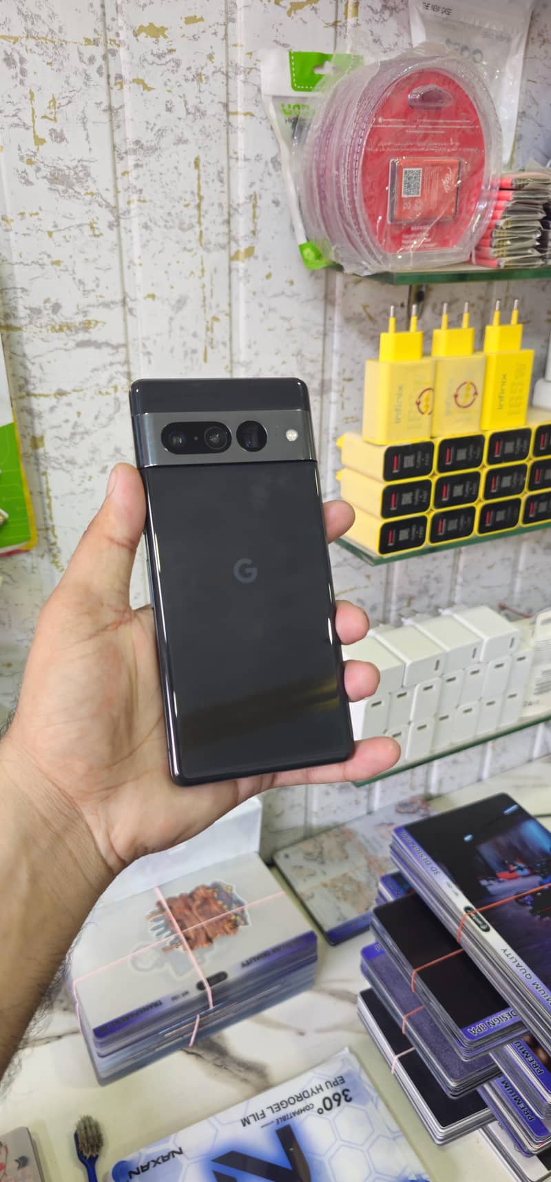 Google Pixel 7 Pro 12