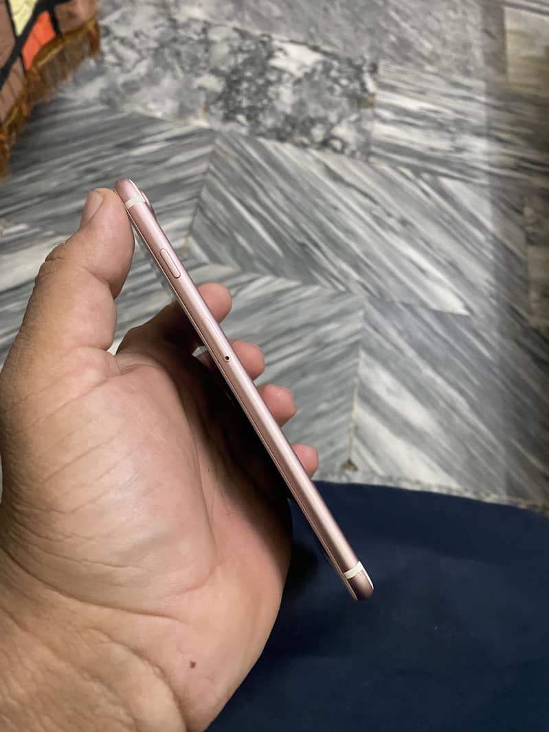Iphone 7 plus 4