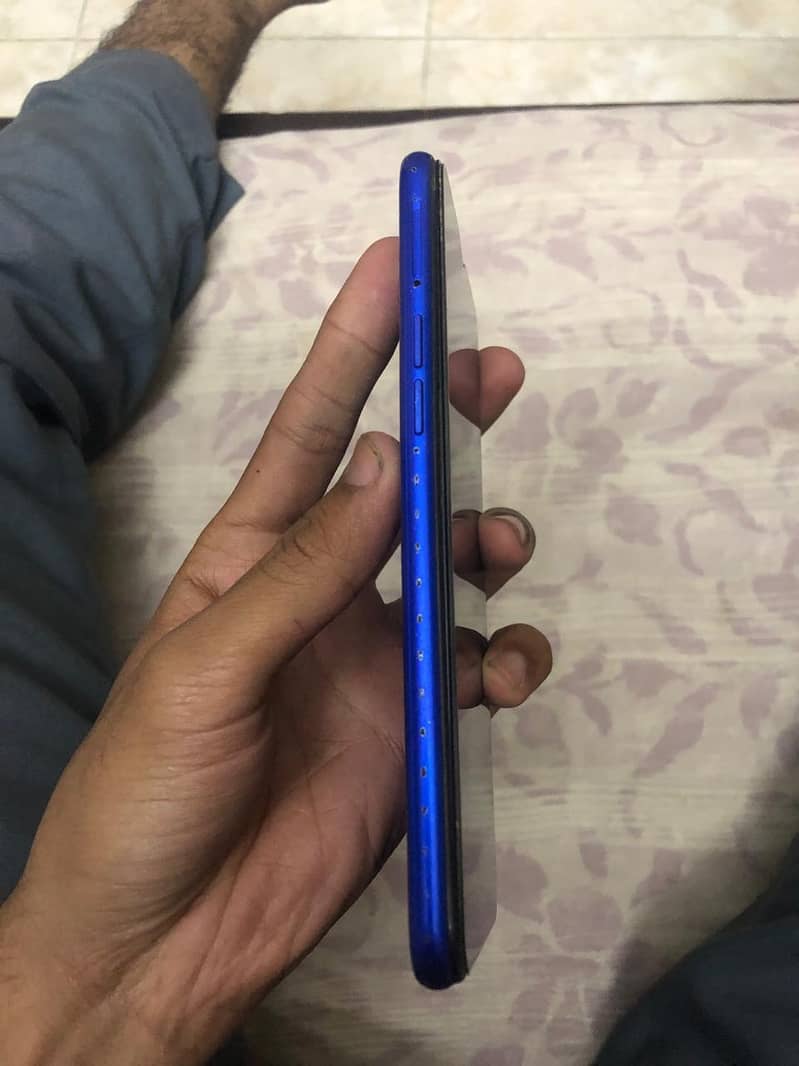 Realme C2 3