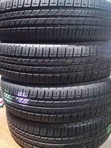 Car tyre & Truck Tyre Available