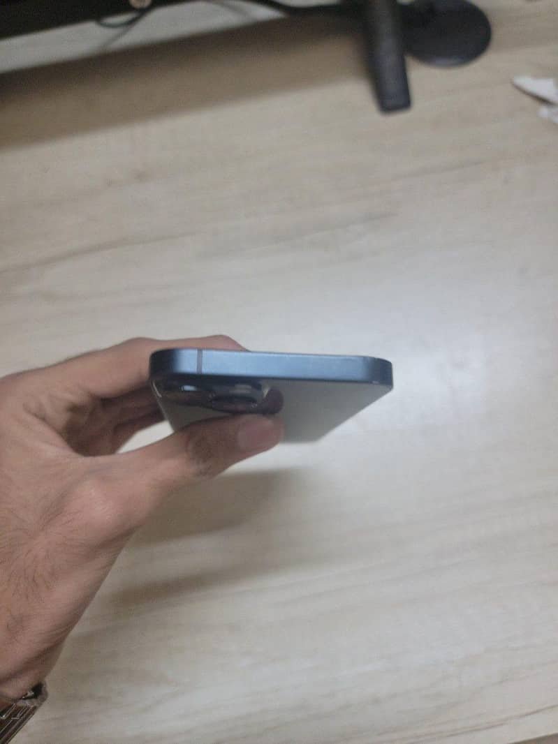 Apple iPhone 14 0