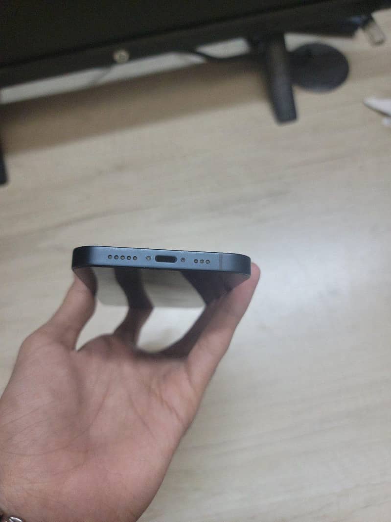 Apple iPhone 14 5