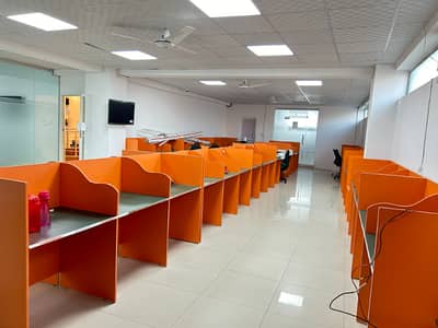 1500 Sq Ft Call Center & Software House Space Office For Rent