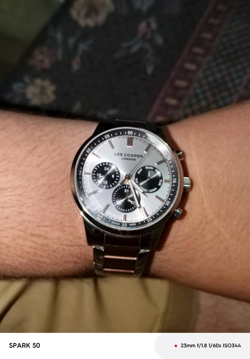 Watch 0