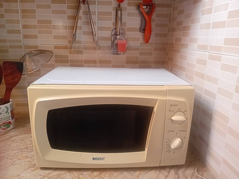 Orient microwave 1
