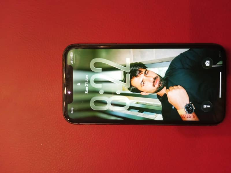 Apple iPhone 11 9