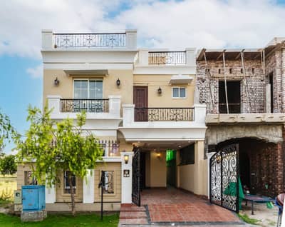 5 MARLA ULTRA MODERN BANGLOW FOR RENT DHA LAHORE