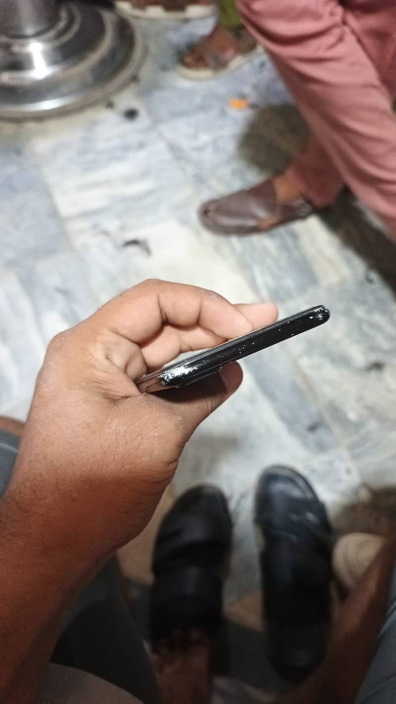 Apple iPhone 7 Plus 2