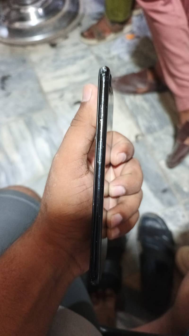 Apple iPhone 7 Plus 3