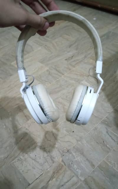 JBL headphones