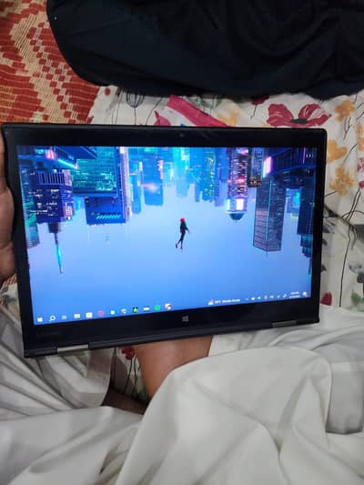 Lenovo x1 yoga  16DDR 4 ram 256gb nvme