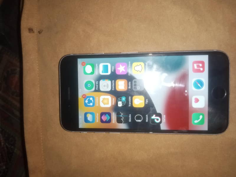 Apple iPhone 6S 2