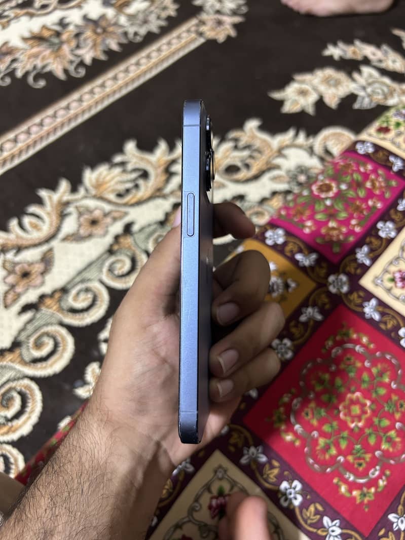 Apple iPhone 13 Pro 6