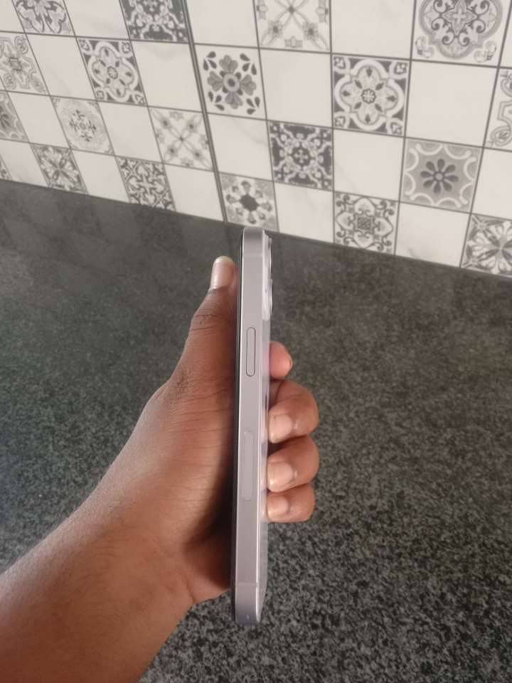 Apple iPhone 14 1