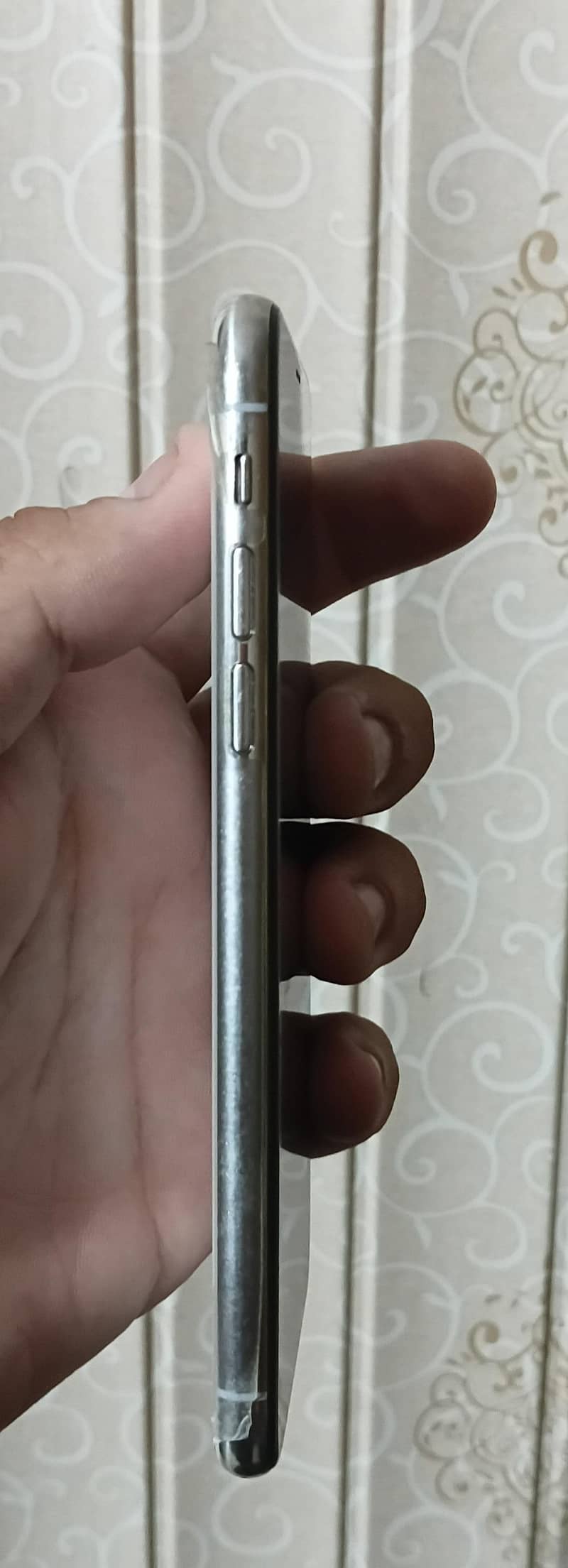 Apple iPhone X 3