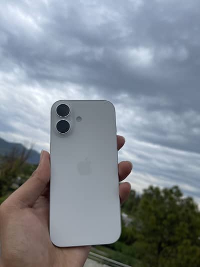 Apple iPhone 17