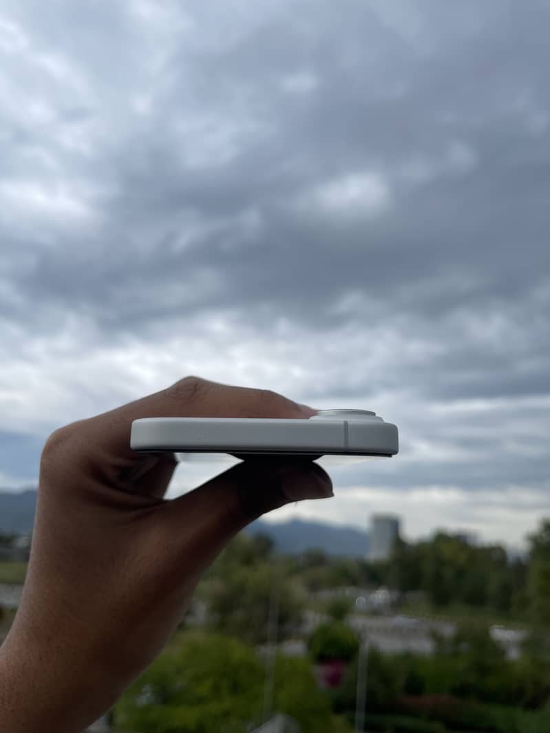 Apple iPhone 17 2