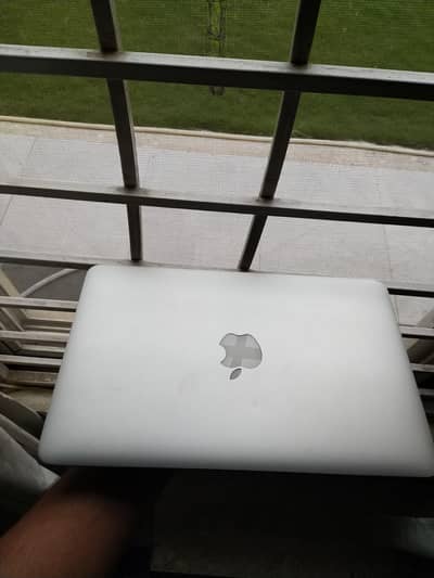 APPLE MACBOOK AIR 2015