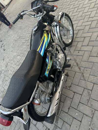 Honda 125 25/26