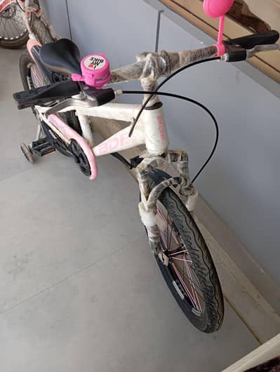 BDF kids bicycle white almost new