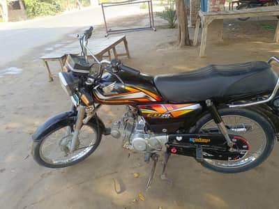 Honda CD 70 use main saaf bike DACOMINT clear