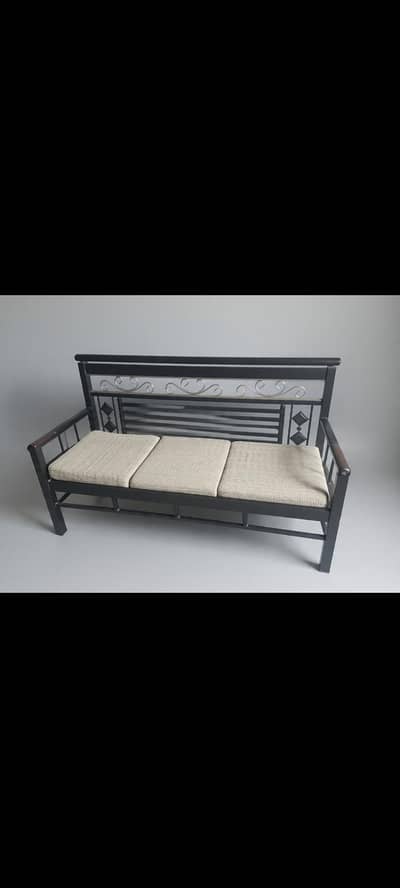 3 seater iron sofa with sale urgent