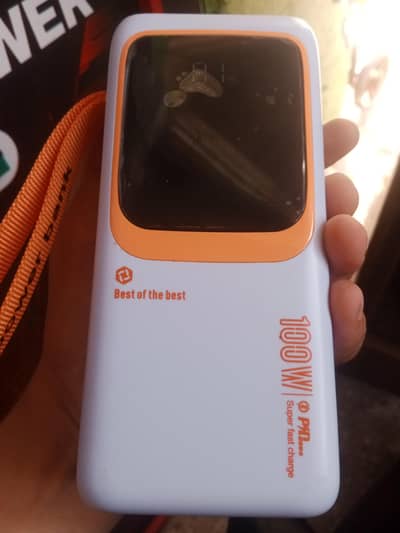 Universal battery for portable devices