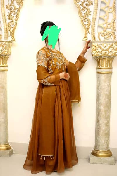 Formal maxi/ ready to wear maxi