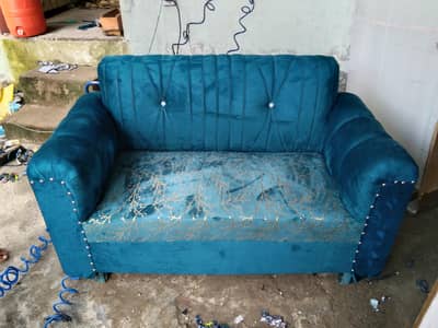 Sofa sell & Poshing Centre