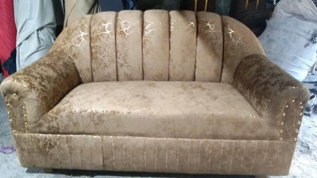 Sofa sell & Poshing Centre 10