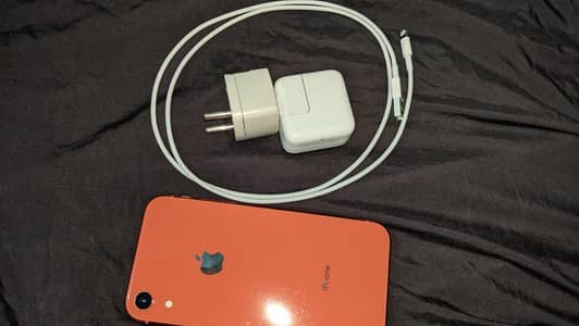 iphone x,xs,11,12,13,14 original charger/apple iphone & ipad 12watt