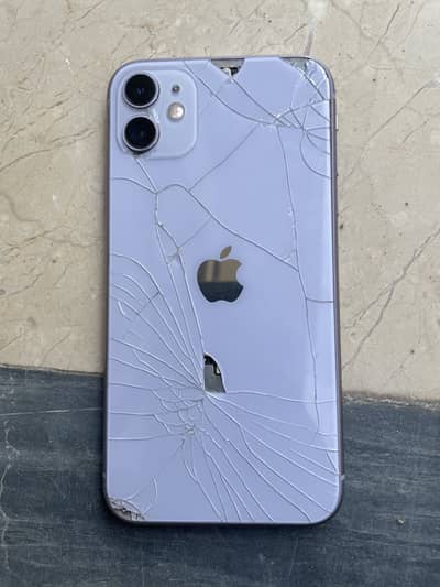 iPhone 11  JV 64GB
