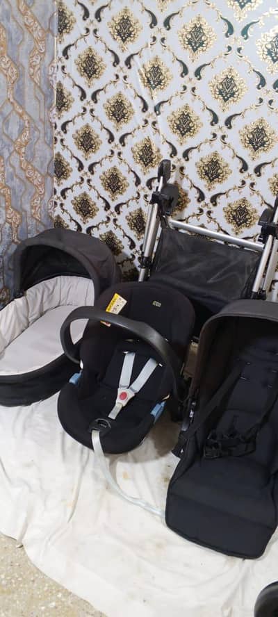 namas and papa luxury Stroller / Pram - Excellent Preloved Condition
