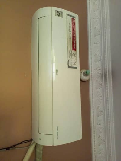imported LG inverter AC 1 ton ok condition no open no repair