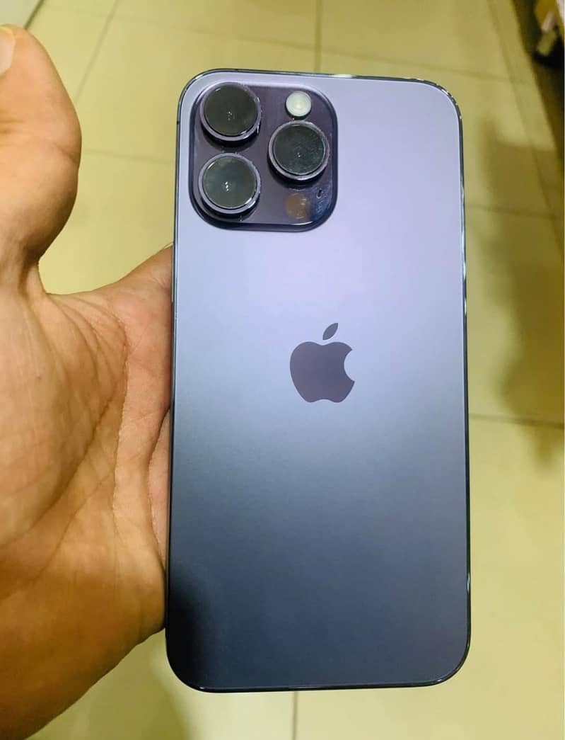 Apple iPhone 14 Pro Max 9
