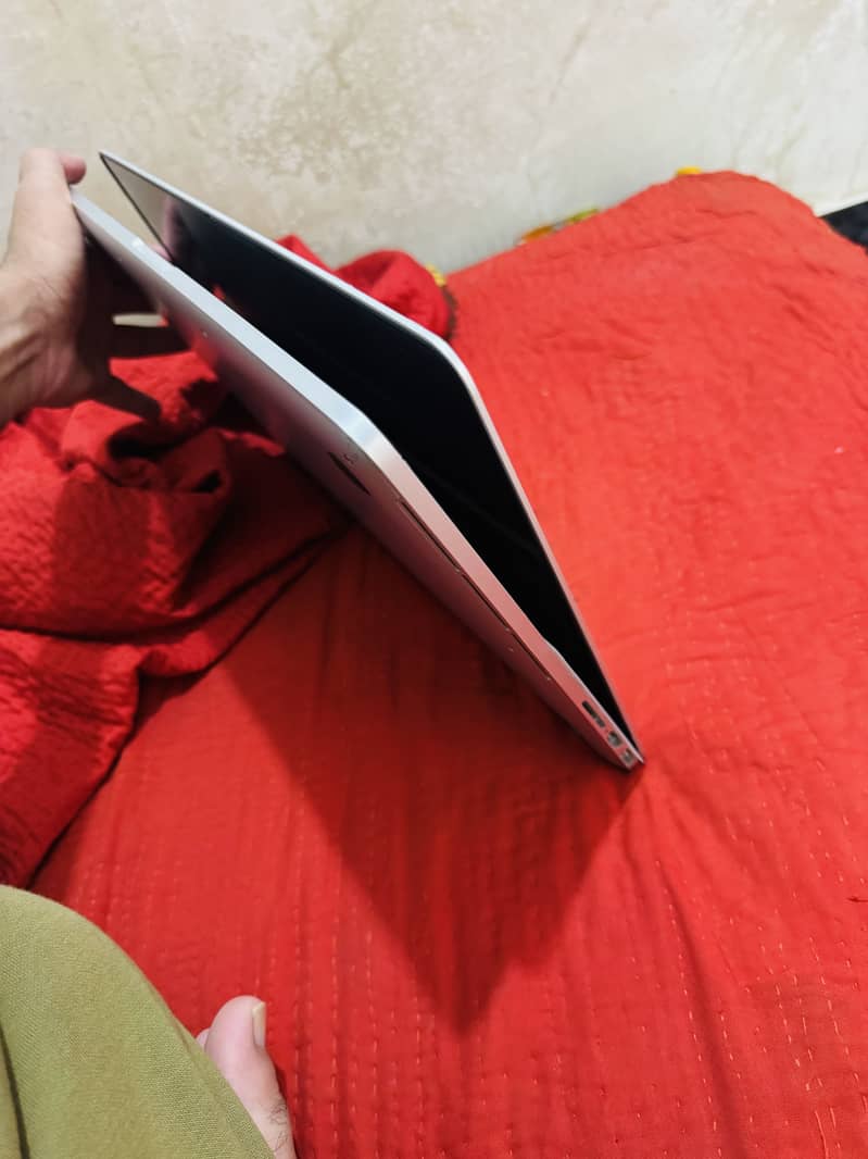 MacBook pro 4