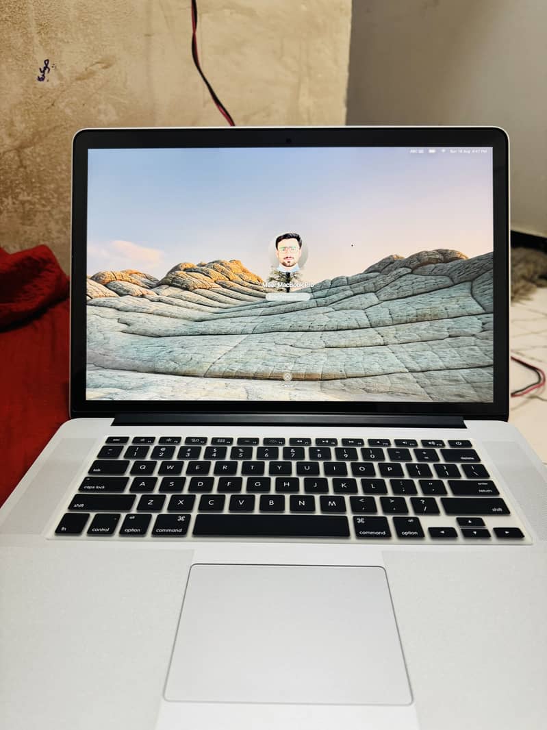 MacBook pro 14