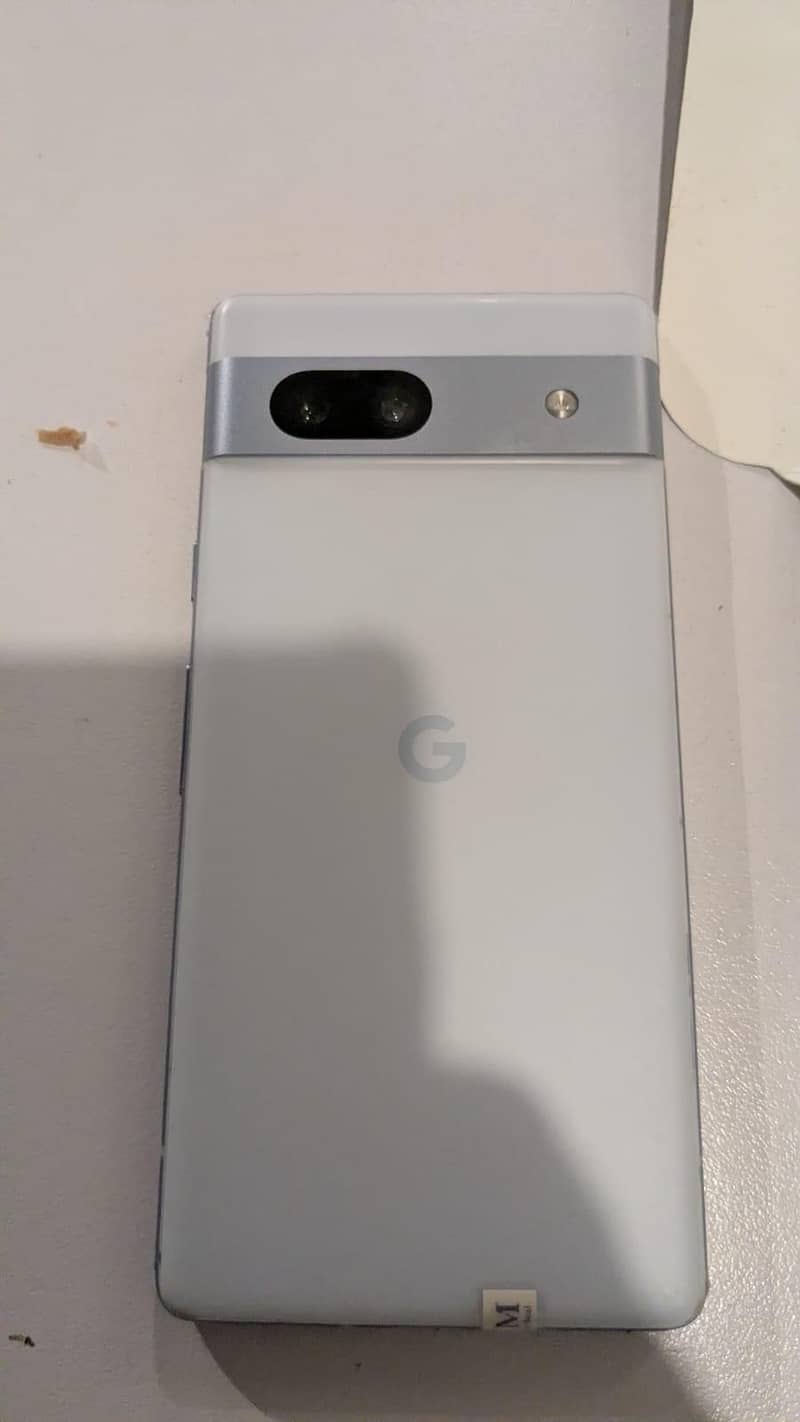 Google pixel 7a 5